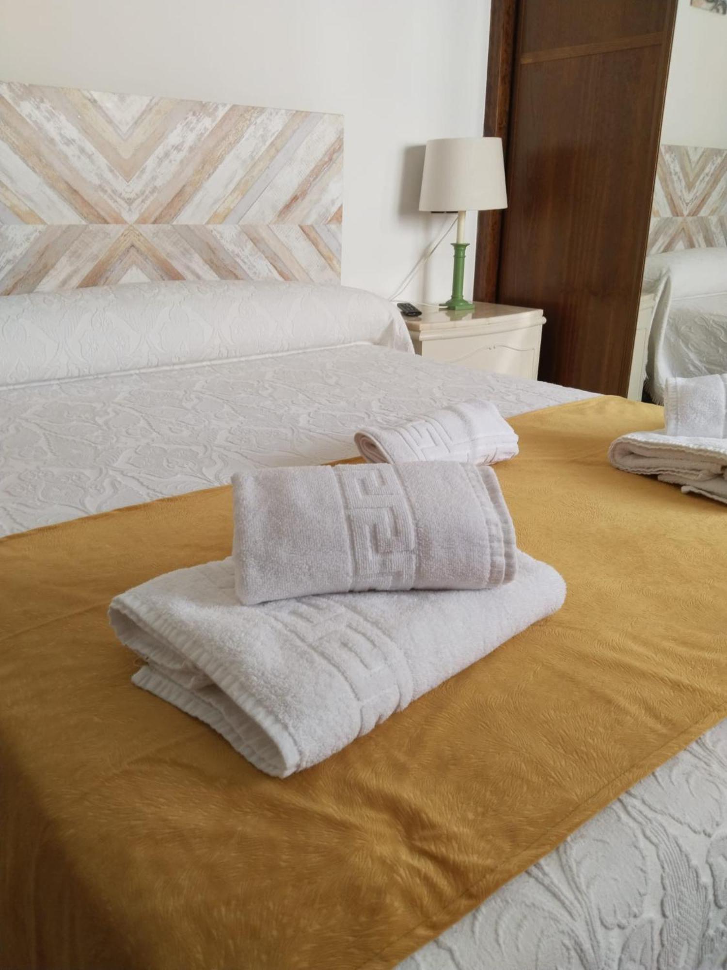 Vivienda Turistica La Trinidad Appartement Úbeda Buitenkant foto